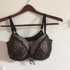 Victoria’s Secret push up bra